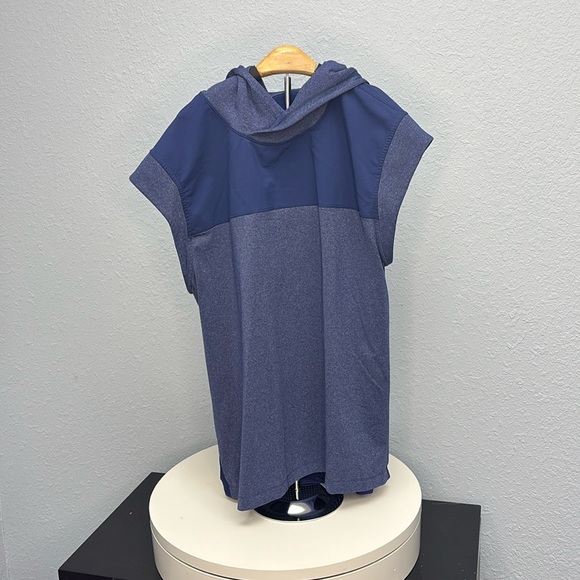 Lululemon Men’s Lg Stealth Hooded Sleeveless in
Heathered Hero Blue. Exclt Cdtn - Picture 7 of 15